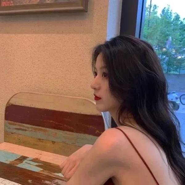 终有弱水替沧海